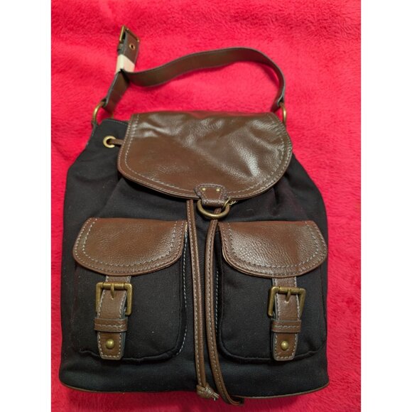 Nine West Good Luck Charm Black Brown Bucket Bag Magnetic Snap Pockets $79 MSRP - Picture 1 of 8